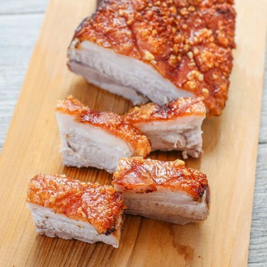 Plateada de lomo de cerdo (Loin Kaburi)