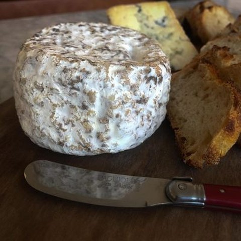 Queso de Oveja Pedregoso Blanco La Oveja Vasca 200g.