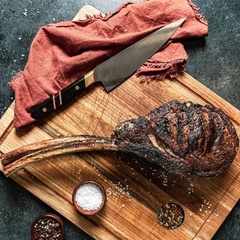 Tomahawk Angus Mollendo