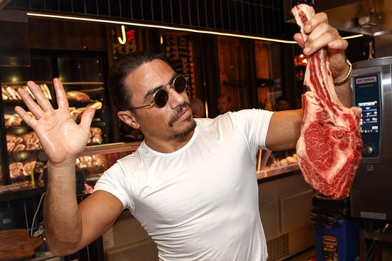 ¿Conoces la historia de Salt Bae, el chef turco que pasó a ser un fenómeno mundial?